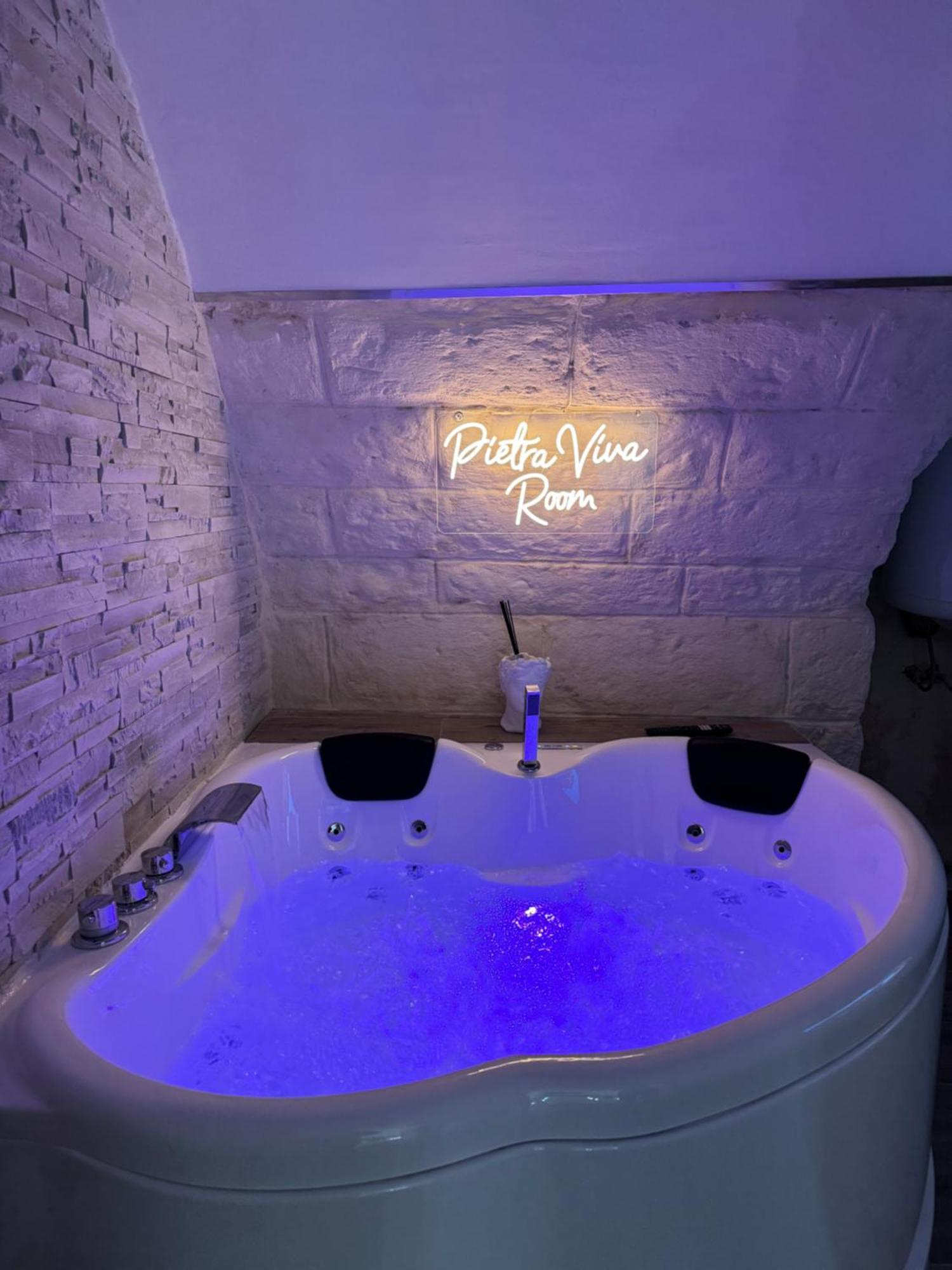 Pietra Viva Room Бари Экстерьер фото