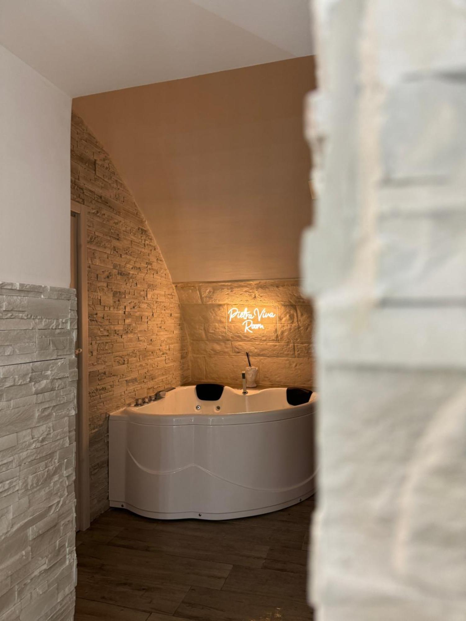 Pietra Viva Room Бари Экстерьер фото