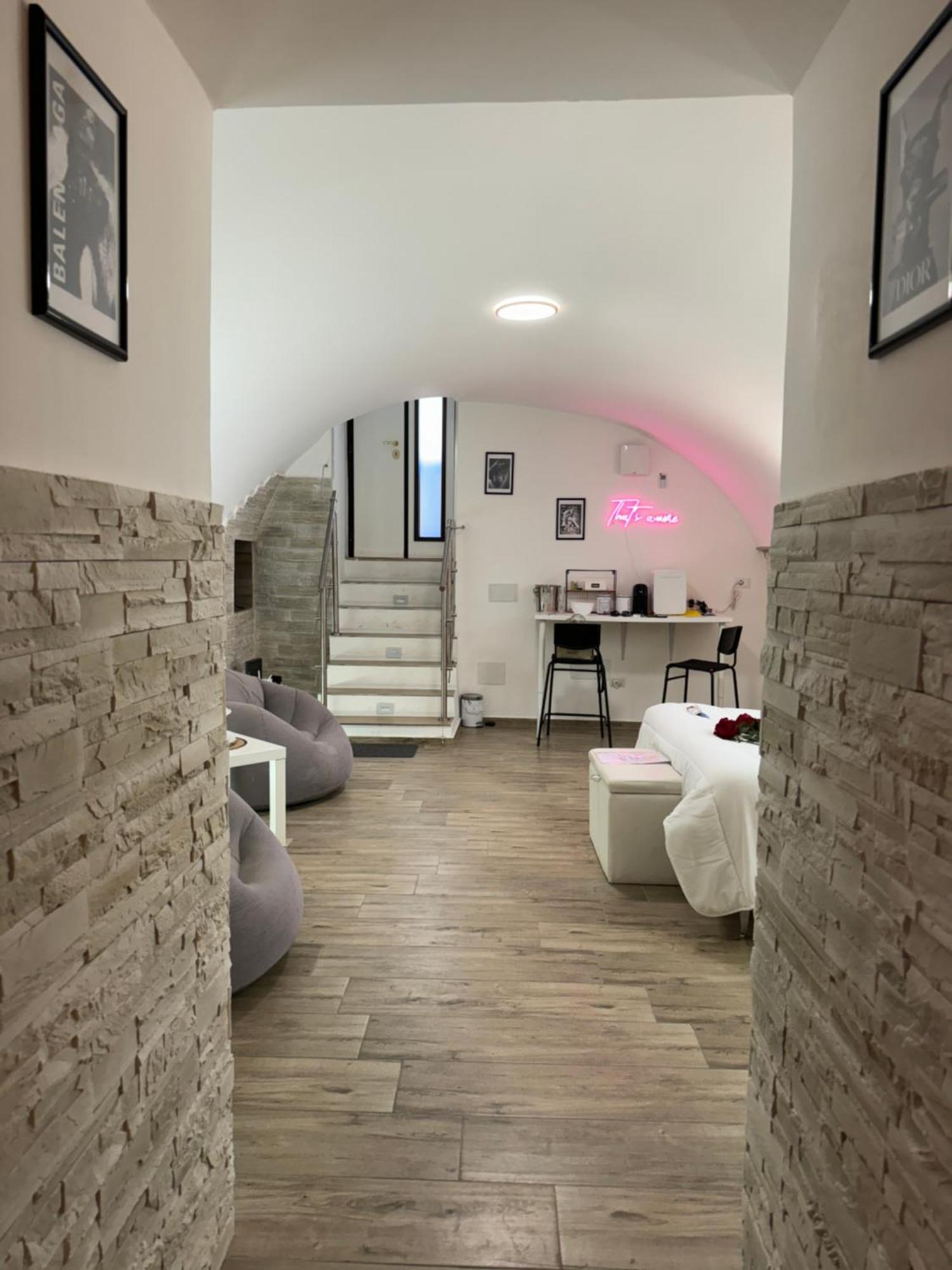 Pietra Viva Room Бари Экстерьер фото